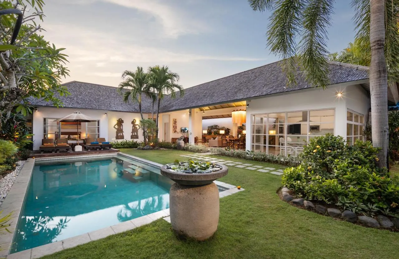 2Br Private Villa Seminyak, Villa Kiran One