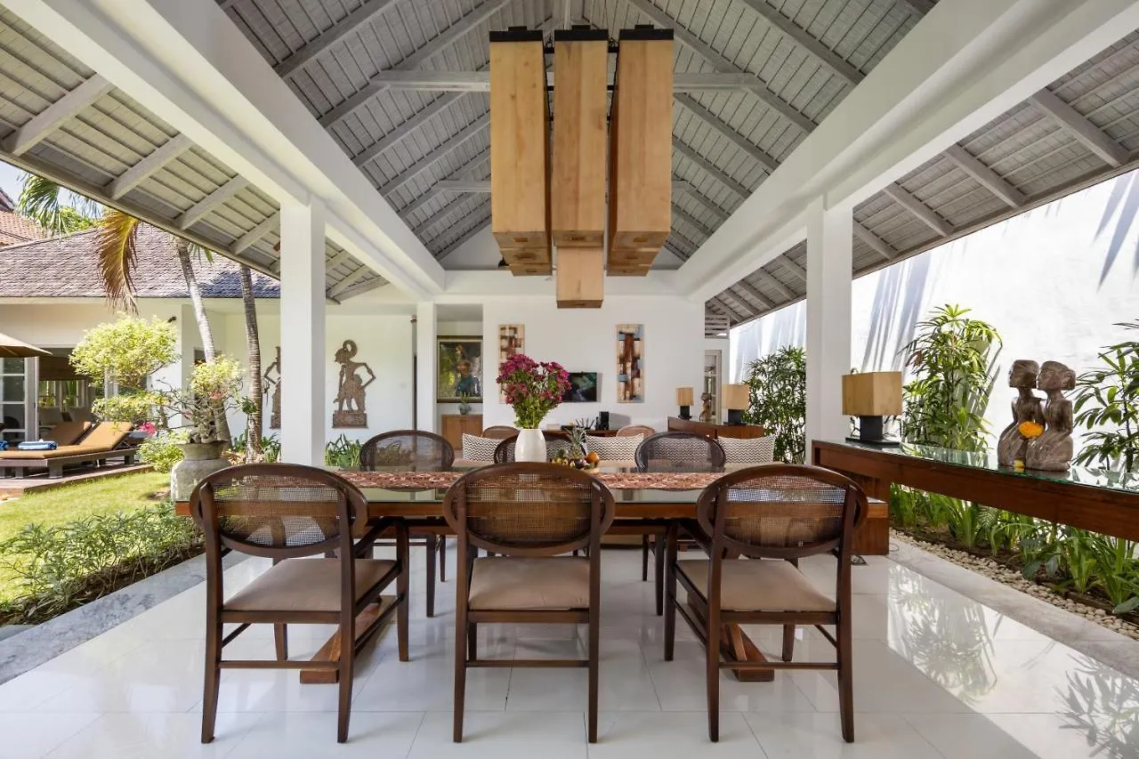 2Br Private Villa Seminyak, Villa Kiran One Индонезия